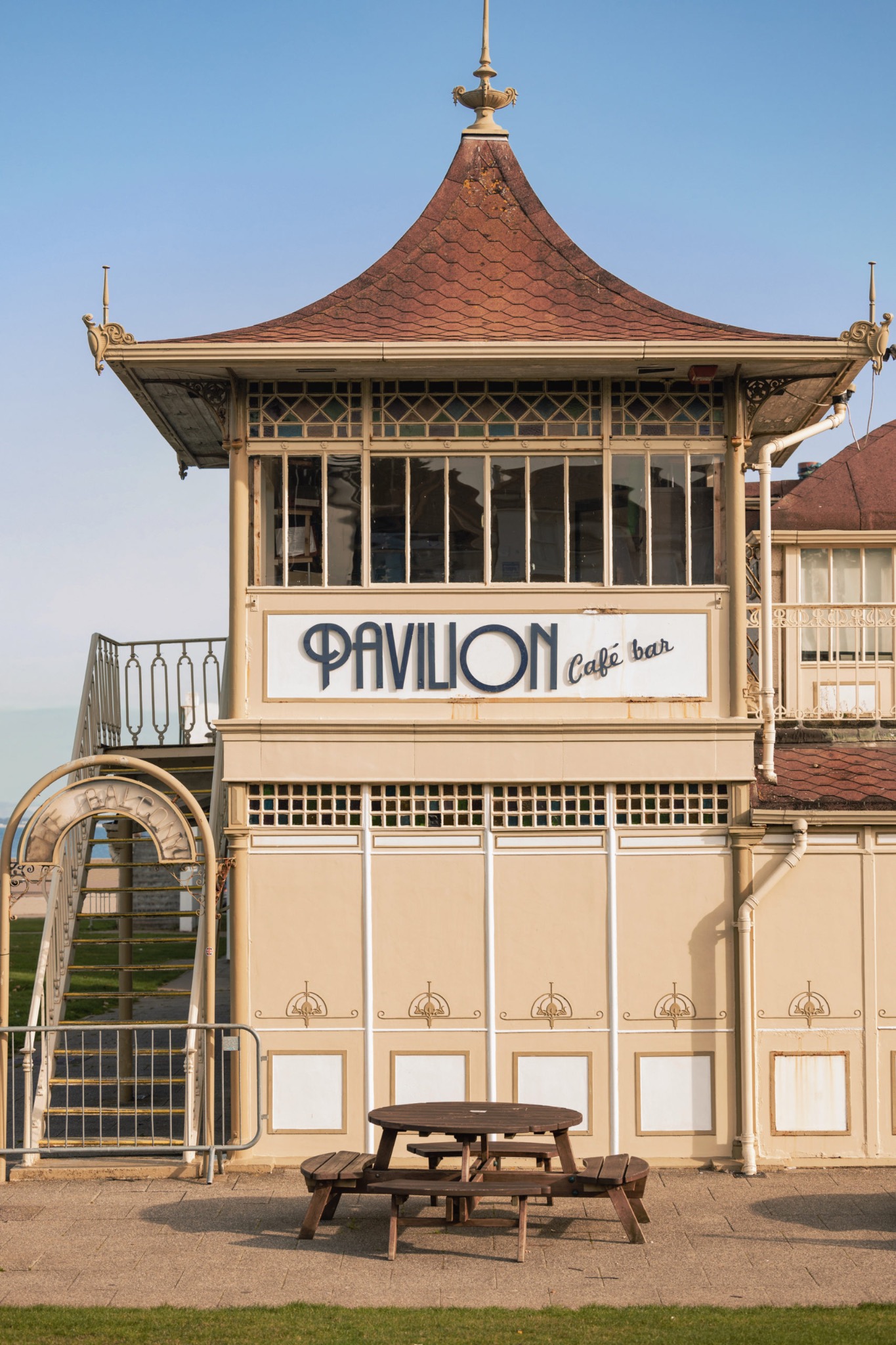 Pavillon historique de Brighton aux détails orientalisants